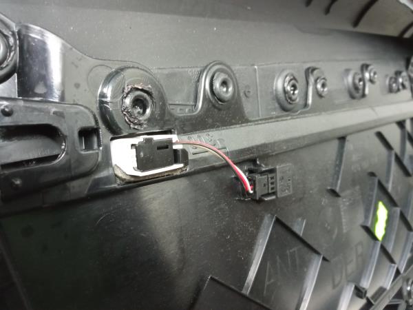 Revestimiento interior de puerta delantero derecho SEAT Ibiza V (KJ1) Imagem-4