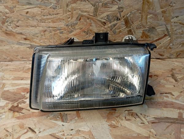 Faro anteriore sinistro VOLKSWAGEN Polo Classic (6V2)
