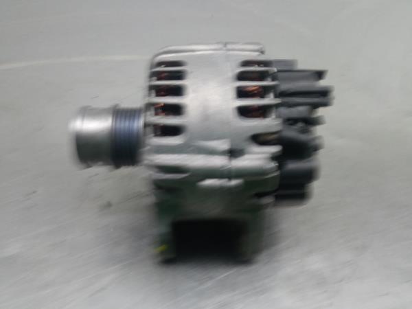 Alternador SEAT Ibiza V (KJ1) Imagem-2