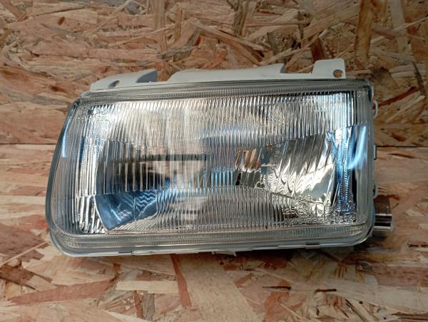 Faro anteriore sinistro VOLKSWAGEN Polo (6N)