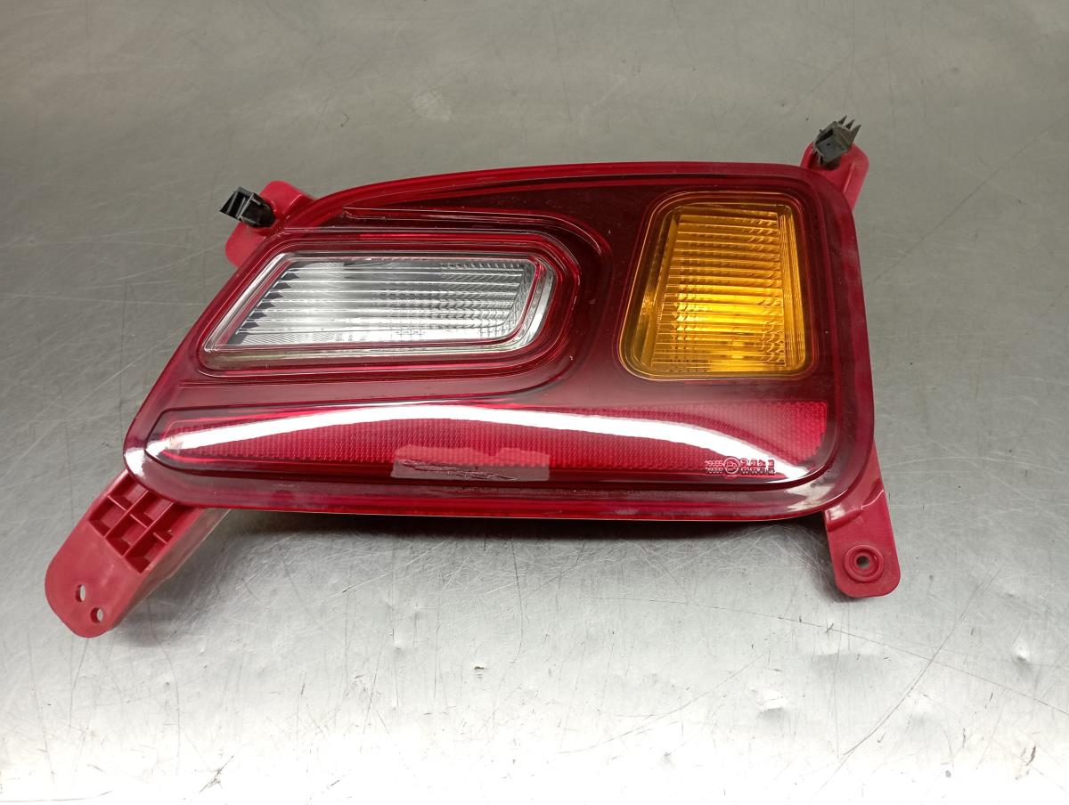 Intermitente Trasero Derecho HYUNDAI Kauai (OS)