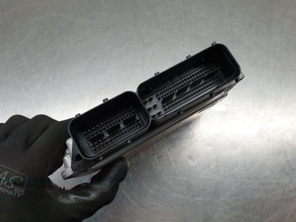 Centralina motor / ECU SEAT Ibiza V (KJ1) Imagem-1
