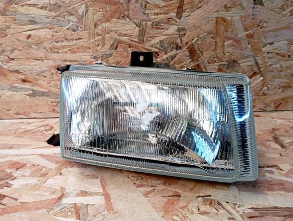 Faro anteriore destro VOLKSWAGEN Polo Classic (6V2)