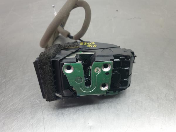 Fechadura / fecho porta frente esquerdo RENAULT Kadjar (HA_, HL_) Imagem-1