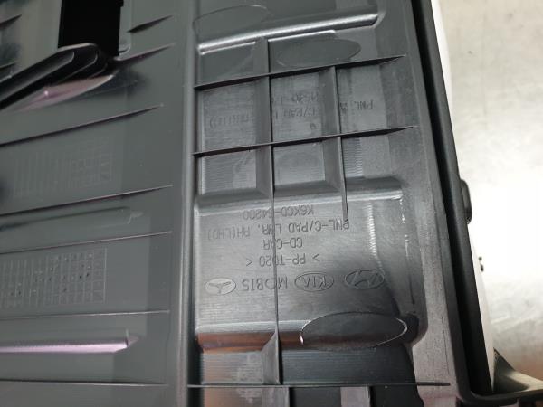 Porta luvas KIA Ceed (CD) Imagem-3