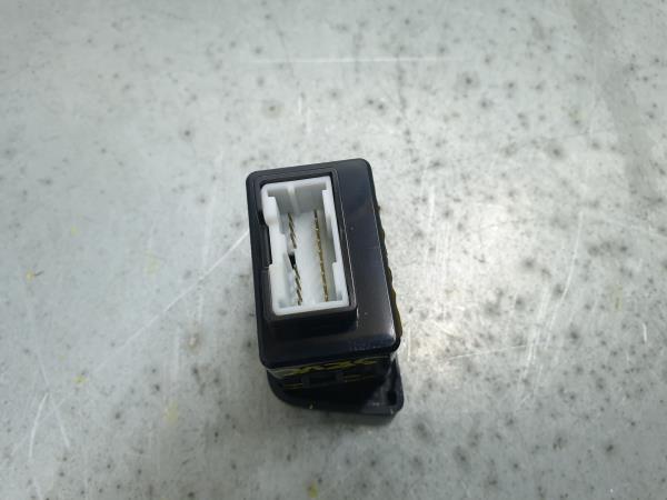 Módulo USB / AUX / IPOD HYUNDAI i30 (GD) Imagem-2