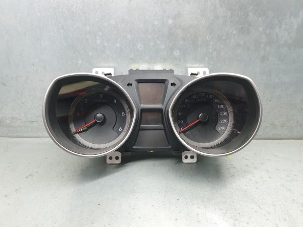 Quadrante / painel de instrumentos HYUNDAI i30 (GD)