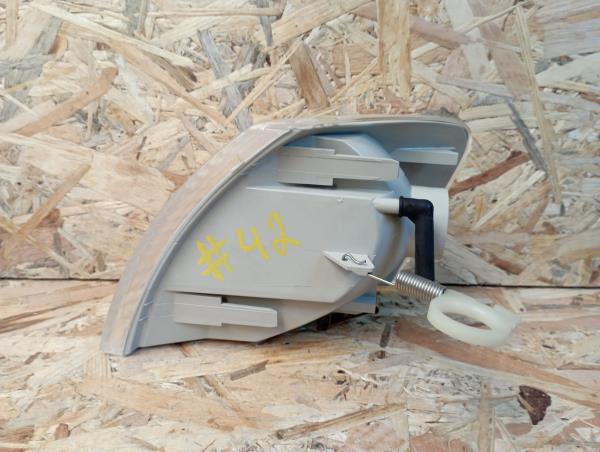 Clignotant avant Droite VOLKSWAGEN Passat Variant (3B5) Imagem-1