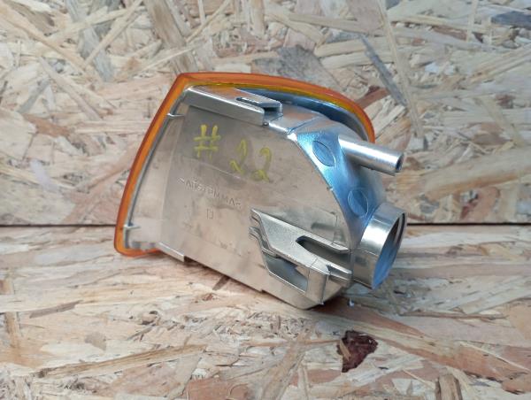 Right front Turn Signal VOLKSWAGEN Caddy II (9K) Imagem-1
