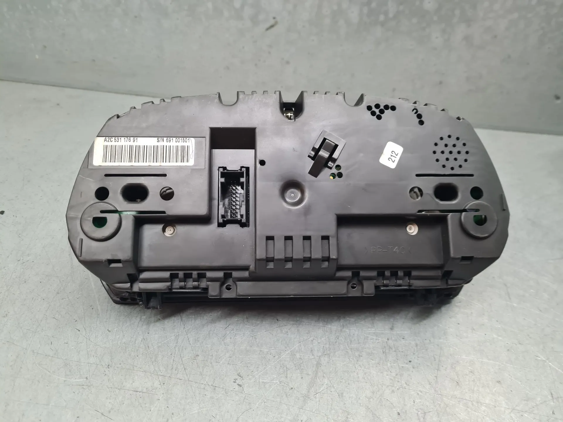 Quadrante / painel de instrumentos BMW 3 (E90) Imagem-4