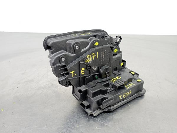 Cerradura / cierre puerta trasera izquierda BMW X1 (F48)