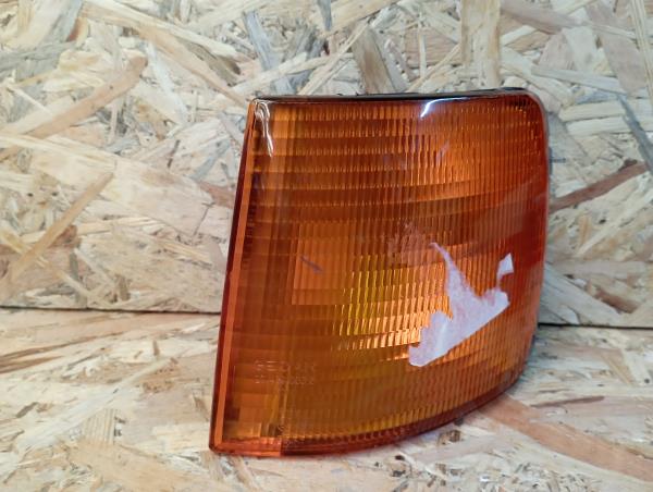 Freccia anteriore sinistra VOLKSWAGEN Passat (3A2, 35I)