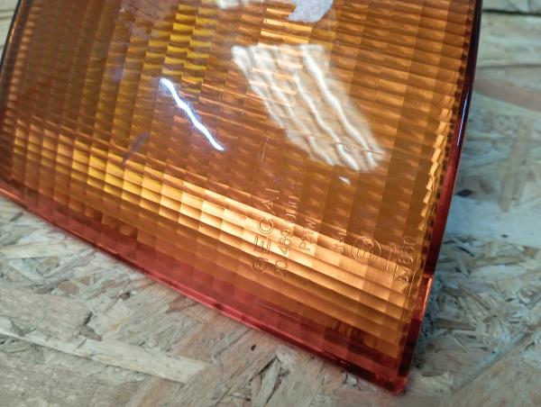 Freccia anteriore sinistra VOLKSWAGEN Passat (3A2, 35I) Imagem-2