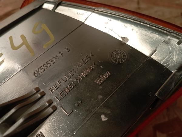 Freccia anteriore sinistra VOLKSWAGEN Polo Classic (6V2) Imagem-3