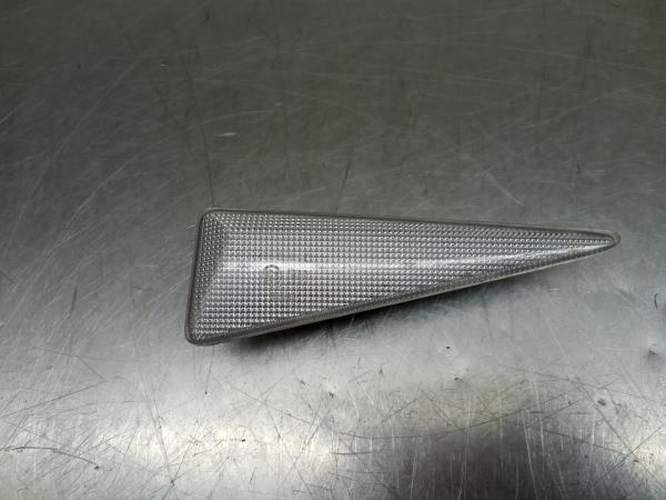 Clignotant avant Droite RENAULT Megane II (BM0/1_, CM0/1_)