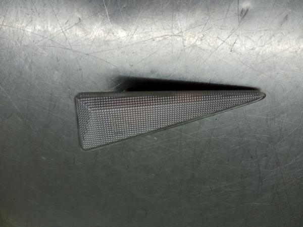 Clignotant avant Droite RENAULT Megane II (BM0/1_, CM0/1_)