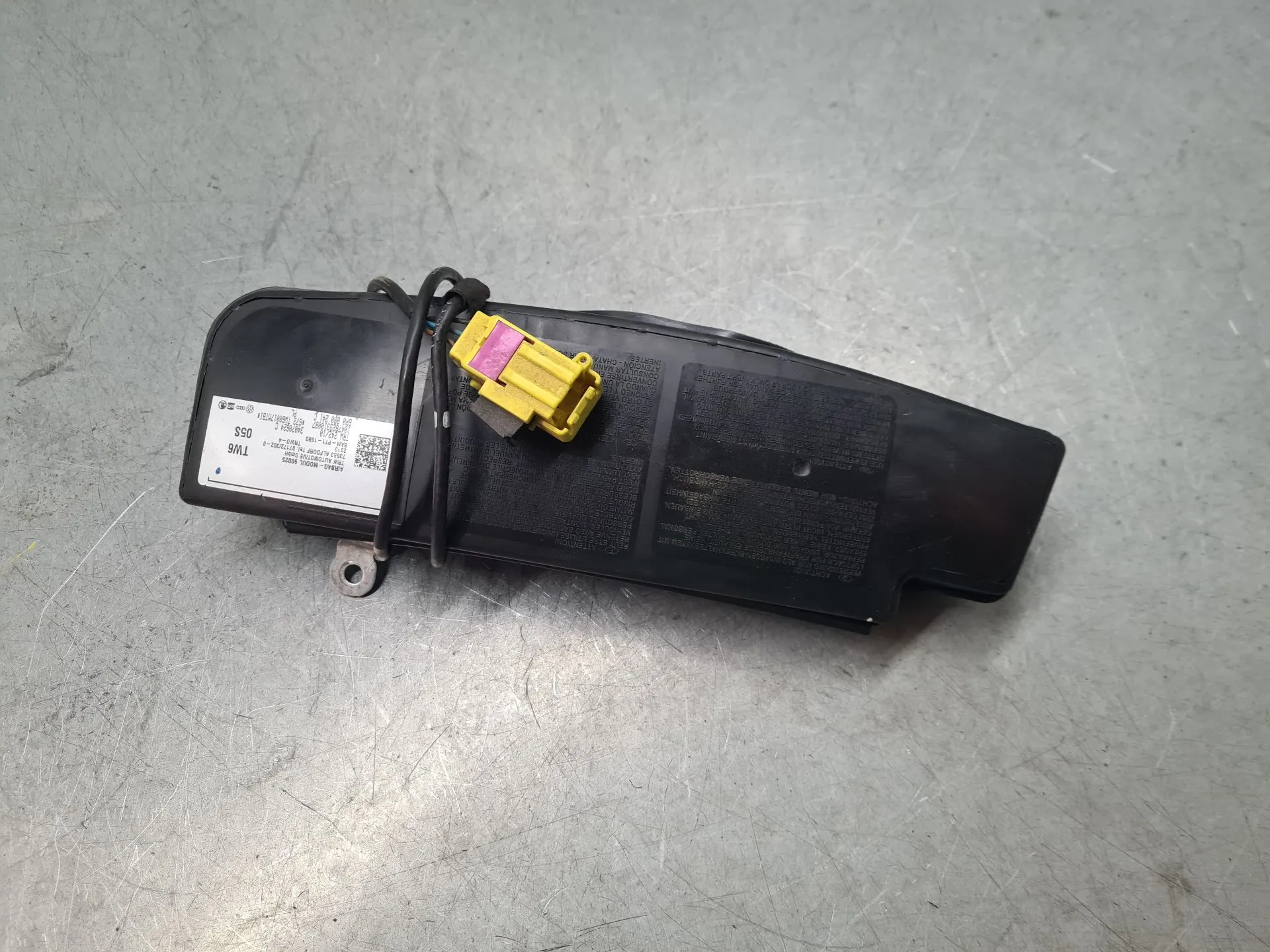 Airbag Izquierdo VOLKSWAGEN Polo (6R, 6C) Imagem-1