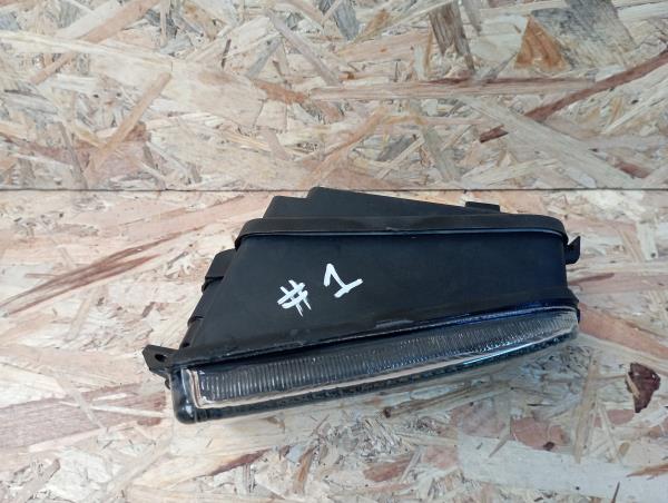 Left front fog light BMW 5 (E39) Imagem-1