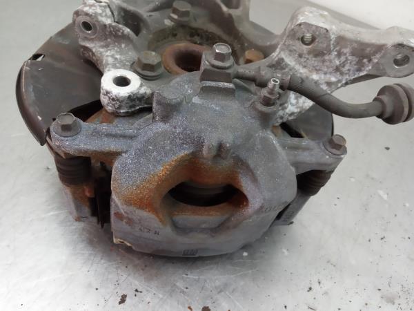 Pinça travão / maxila de travão frente esquerda OPEL Astra J