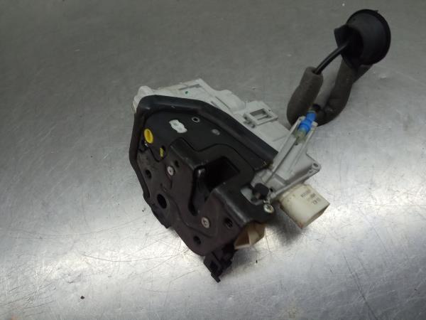 Cerradura / cierre puerta trasera izquierda AUDI A3 Limousine (8VS, 8VM) Imagem-1