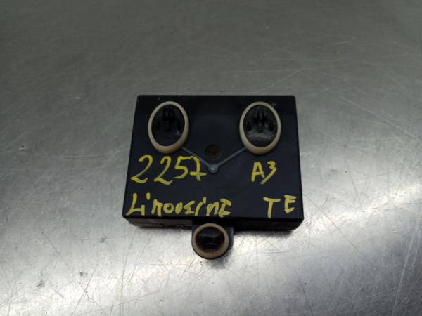 Módulo puerta Trasero Izquierdo AUDI A3 Limousine (8VS, 8VM)