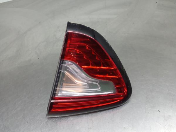 Réflecteur hayon Droite RENAULT Captur (J5_)