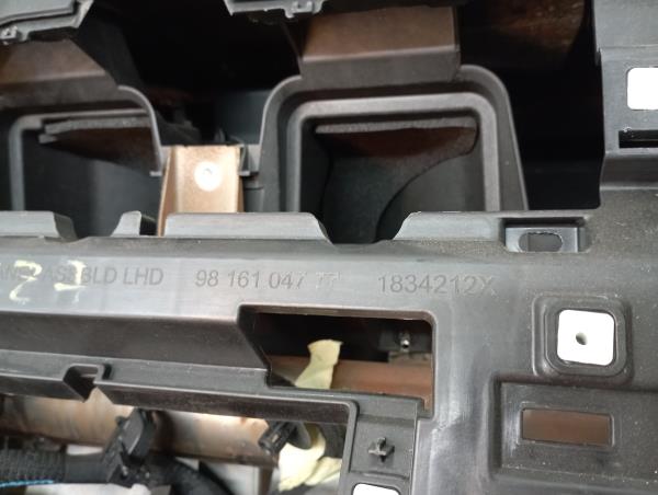 Dashboard DS DS7 Crossback (J_) Imagem-9