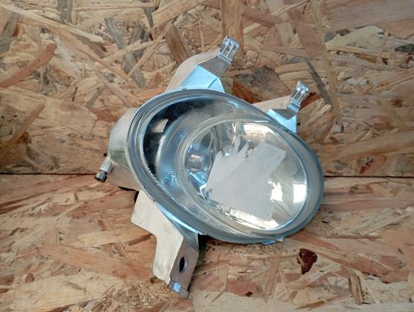 Feu antibrouillard Avant Droite PEUGEOT 206 (2A/C)