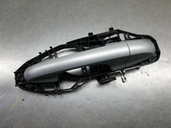 Poignée de porte avant Droite FORD Fiesta VII (HJ, HF)