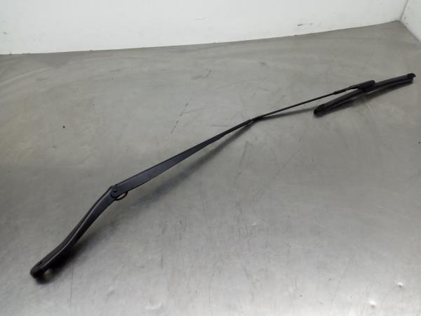 Haste / braço de escova limpa vidros frente direita RENAULT Clio V (BF_)