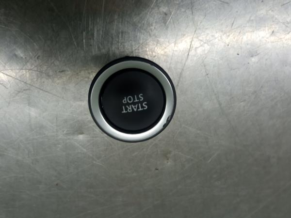 Comando / botão / interruptor multifunções RENAULT Kadjar (HA_, HL_)