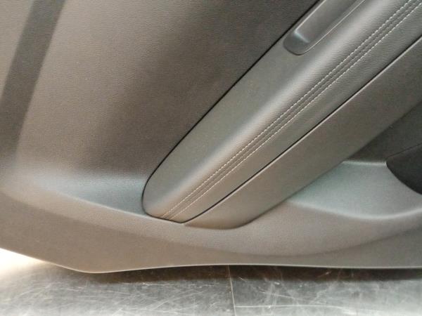 Forra porta / quartela trás esquerda RENAULT Kadjar (HA_, HL_)