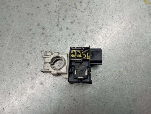 Battery Control Module / Charging Relay RENAULT Kadjar (HA_, HL_)