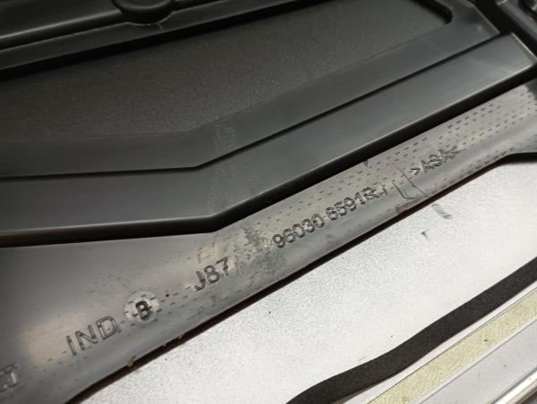 Spoiler / aileron da tampa da mala RENAULT Captur (J5_) Imagem-5