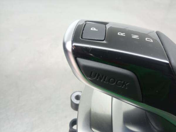 Gear selector PEUGEOT 2008 II (U_) Imagem-2