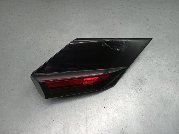 Réflecteur arrière Droite CITROËN C4 III