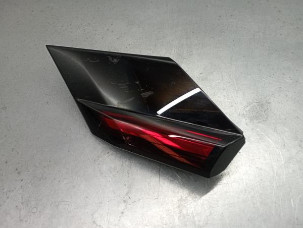 Réflecteur arrière gauche CITROËN C4 III Imagem-1