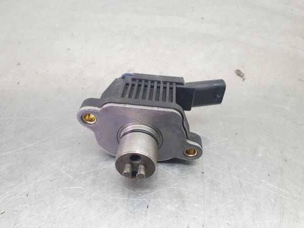 Valve générique AUDI A3 (8V1, 8VK) Imagem-1