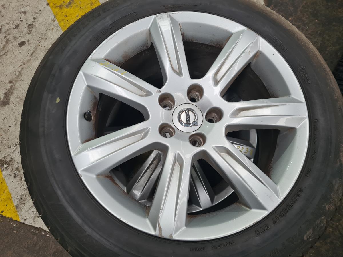 Ensemble de jantes VOLVO V90 II (235) Imagem-3