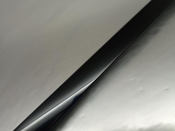 Modanatura parabrezza sinistra PEUGEOT 5008 II (M_)