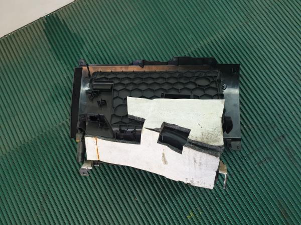 Guantera BMW 1 (F20) Imagem-1