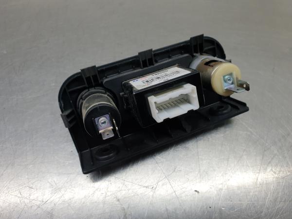 Módulo USB / AUX / IPOD KIA Rio III (UB) Imagem-2