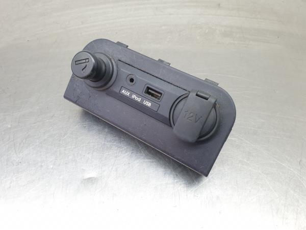 Módulo USB / AUX / IPOD KIA Rio III (UB) Imagem-1