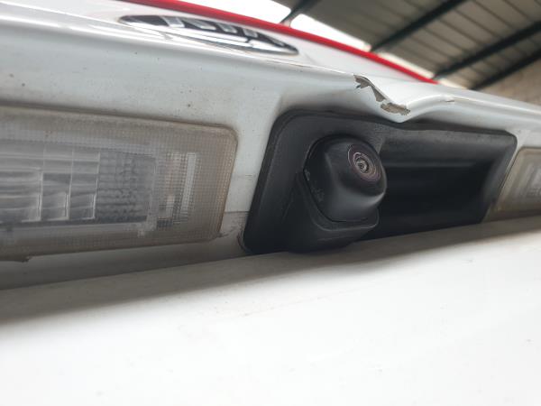 Câmera traseira KIA Sportage (QL)