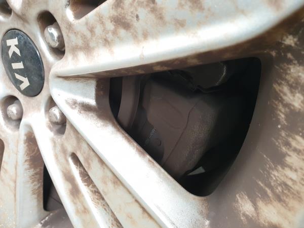 Pinça travão / maxila de travão frente direita KIA Sportage (QL)