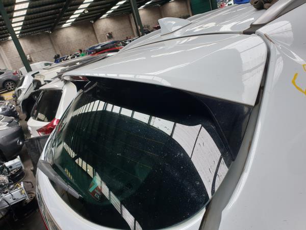 Spoiler / aileron da tampa da mala KIA Sportage (QL)