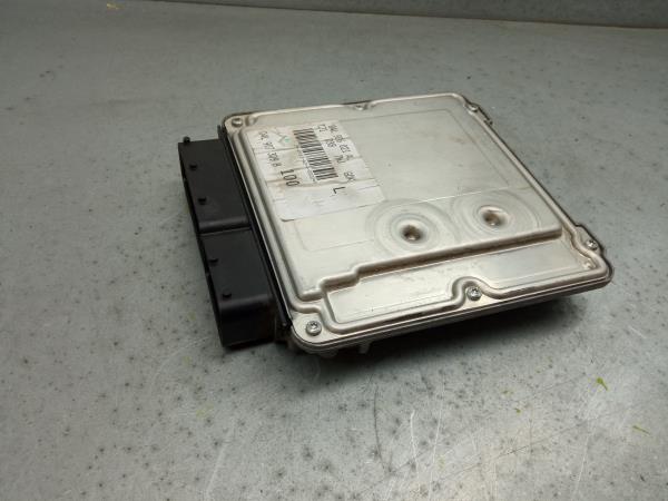 Centralina motor / ECU AUDI A3 Limousine (8VS, 8VM) Imagem-1