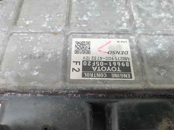 Centralina motor / ECU TOYOTA Avensis Sedan (_T27_) Imagem-3