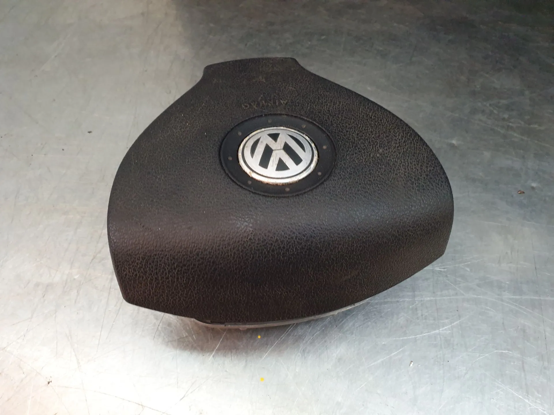 Airbag du Volant VOLKSWAGEN Caddy III Kombi (2KB, 2KJ, 2CB, 2CJ) Imagem-1