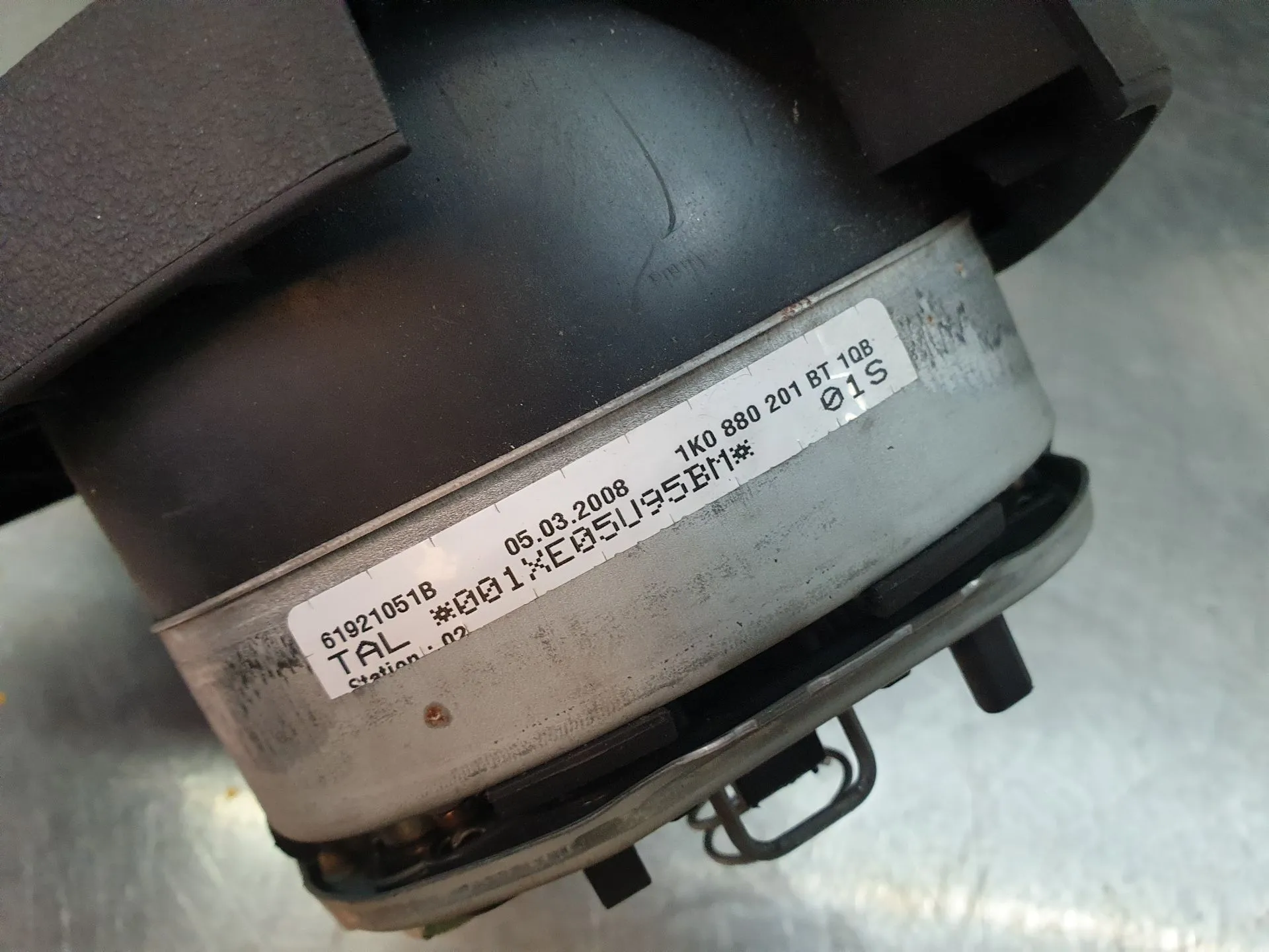 Airbag du Volant VOLKSWAGEN Caddy III Kombi (2KB, 2KJ, 2CB, 2CJ) Imagem-3